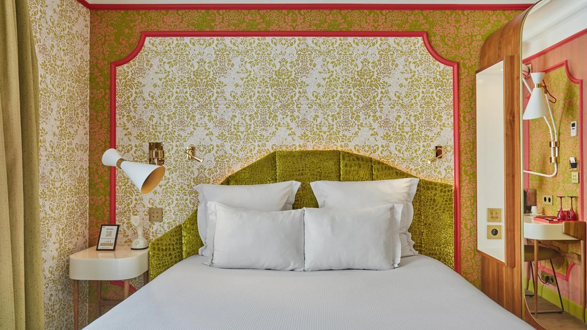 Idol Hotel 4*