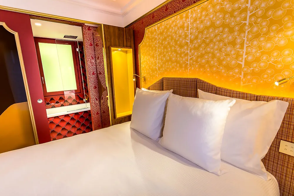 Hotel Idol 4*
